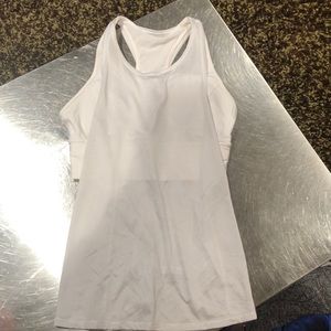 Lululemon tank w/ built in sports bra